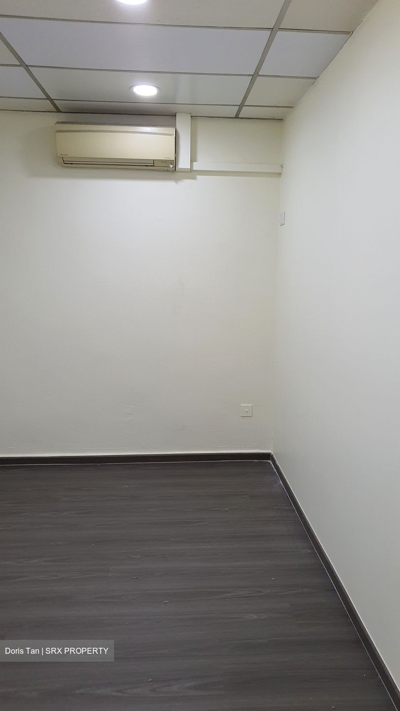 Boon Sing Building (D7), Office #489083921
